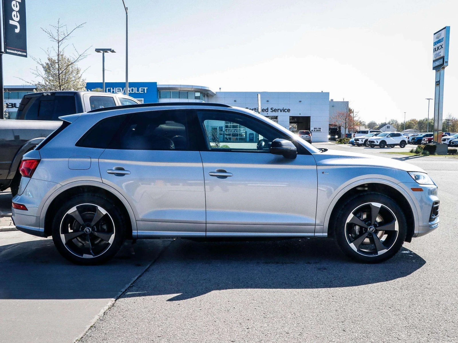 Audi Q5 TECHNIK/360/DIS/B&O/S-LINE/ЦЕНА ДО БГ , снимка 3 - Автомобили и джипове - 54944572