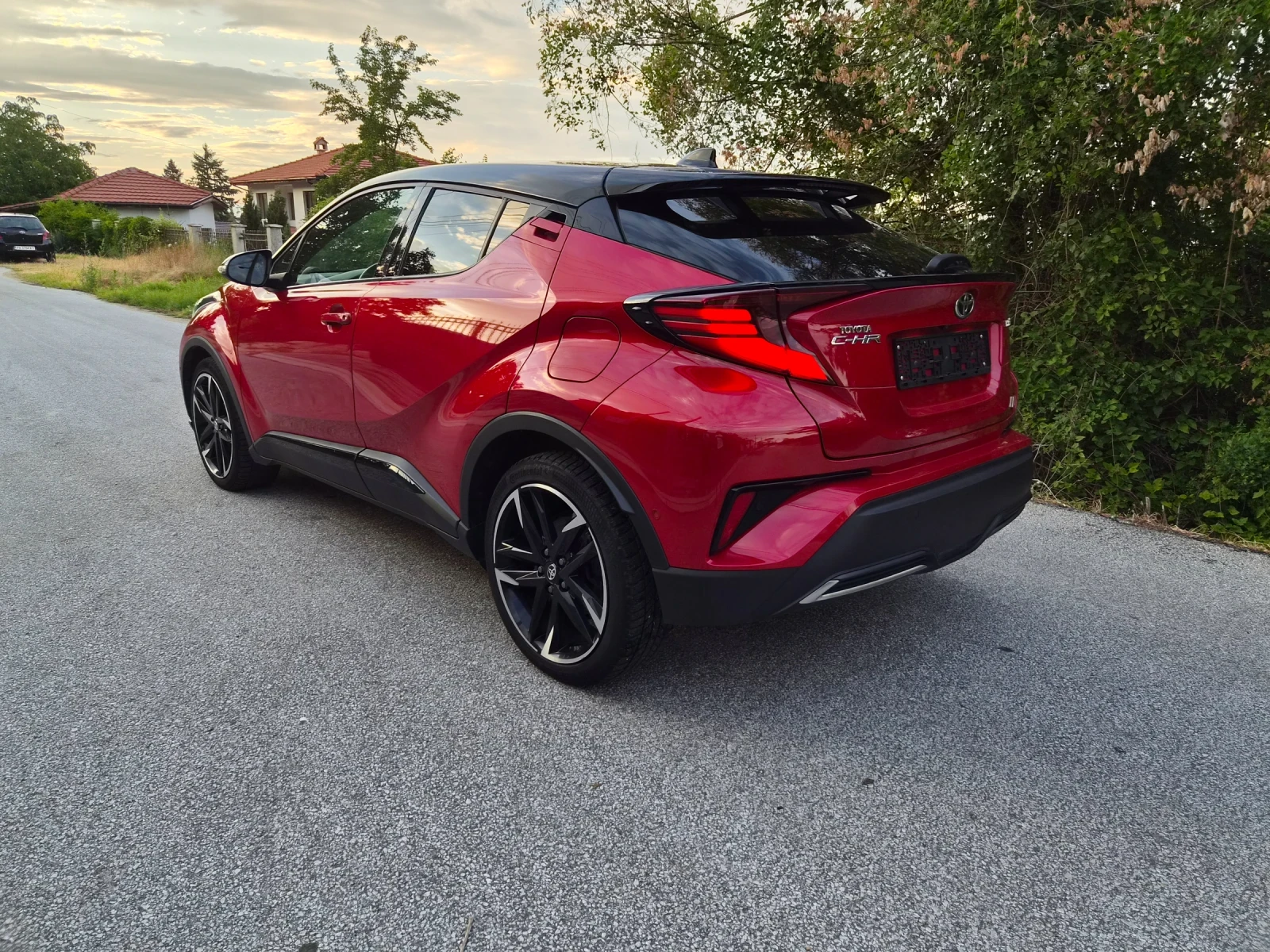 Toyota C-HR GR Sport/10.22г/Гаранция/Hybrid , снимка 6 - Автомобили и джипове - 55253851