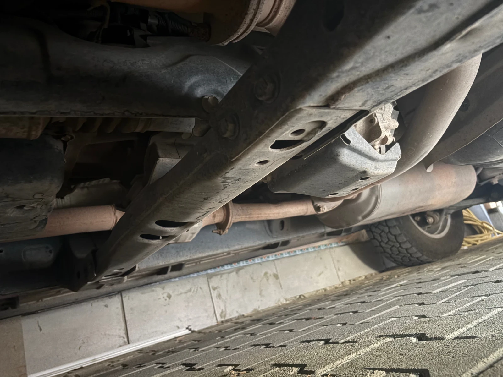 Toyota Sequoia SR, снимка 10 - Автомобили и джипове - 55657697