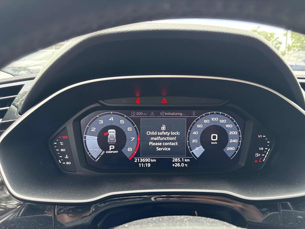 Audi Q3 45TFSI/SLINE/LED/ПАНО/ПОДГРЕВ/КАМЕРА/DIGITAL, снимка 8 - Автомобили и джипове - 56168878