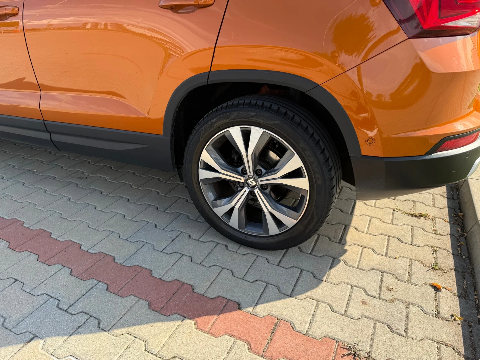 Seat Ateca 2.0 TDI 190 к.с. 4x4 DSG Xcellence PANO, снимка 16 - Автомобили и джипове - 56331766