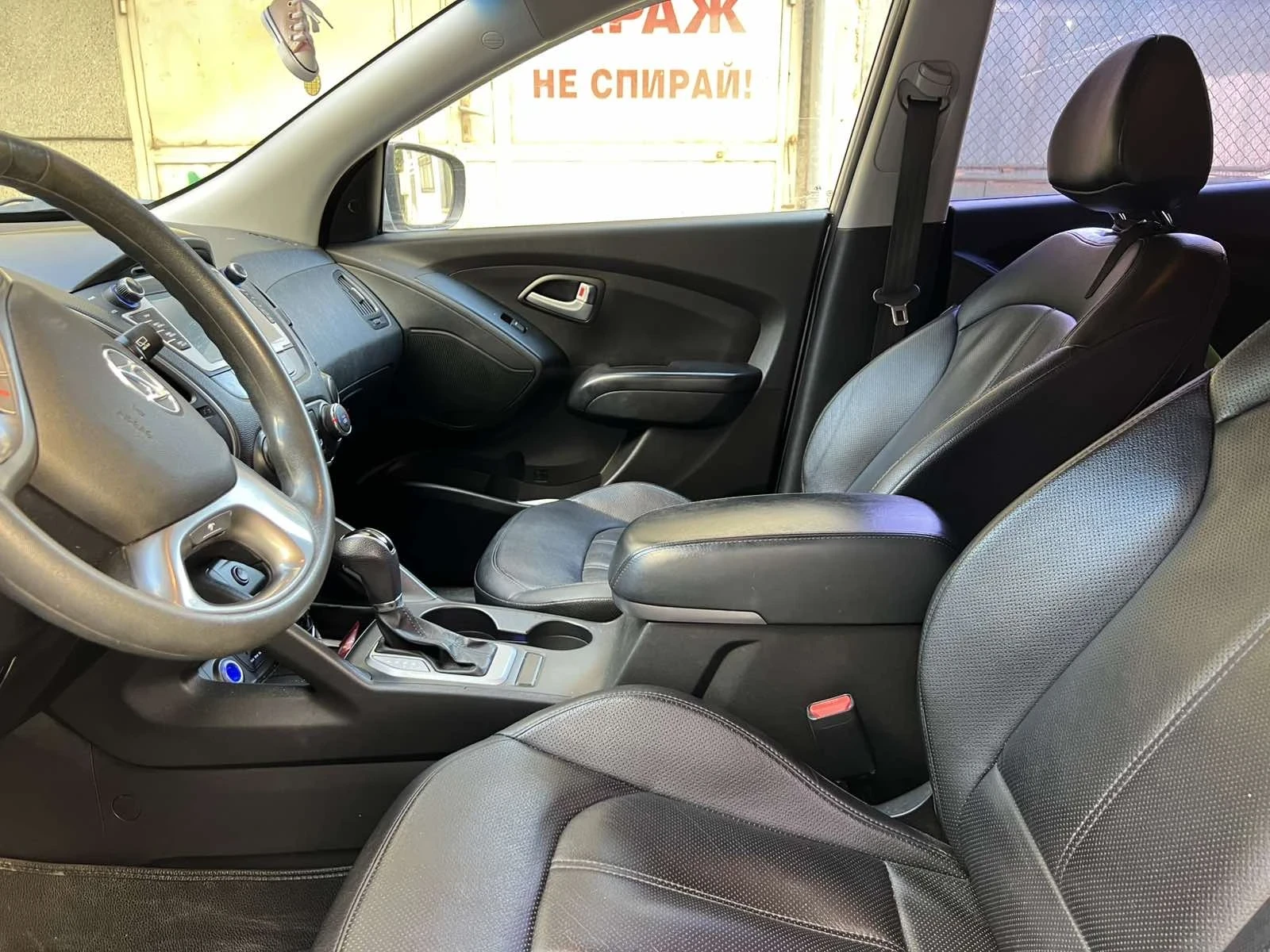 Hyundai Tucson, снимка 4 - Автомобили и джипове - 56339281