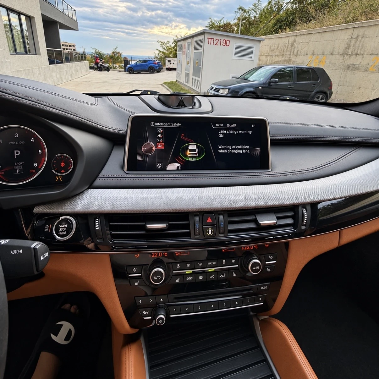 BMW X6 M50D xDrive FULL FULL, снимка 8 - Автомобили и джипове - 56629309