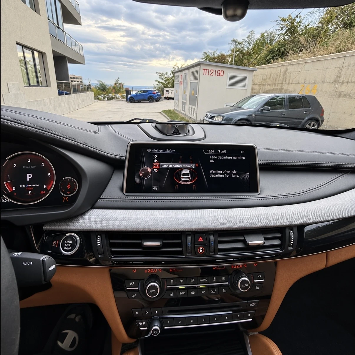 BMW X6 M50D xDrive FULL FULL, снимка 9 - Автомобили и джипове - 56629309