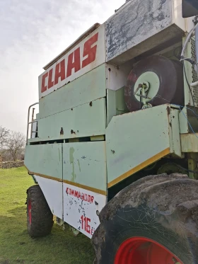 Комбайн Claas Командор 116, снимка 3 - Селскостопанска техника - 53699761