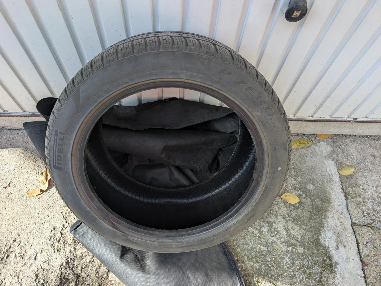 Гуми Зимни 255/45R19