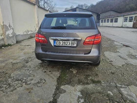 Mercedes-Benz B 180  Premium , снимка 7