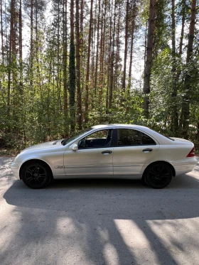 Mercedes-Benz C 220, снимка 5