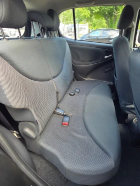 Toyota Yaris 1.3VVT-i 146хил.км. УНИКАТ - 5000 лв. - 83127072 6
