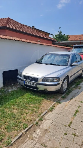     Volvo S60