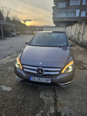 Mercedes-Benz B 180 ПОДГРЕВ* DISTRONIC * ЕВРО 6* ПАНОРАМА* 6 СКОРОСТИ  - изображение 1