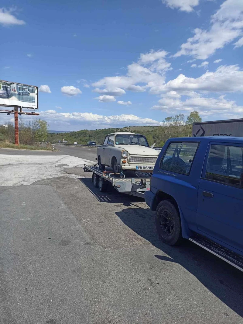 Trabant 601, снимка 1 - Автомобили и джипове - 47391953