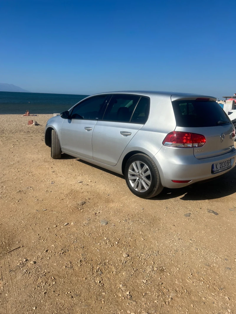 VW Golf Style 1.2 TSI, снимка 5 - Автомобили и джипове - 47992879