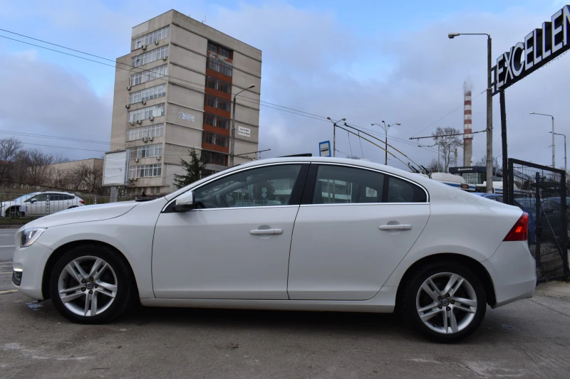 Volvo S60 2.5T* 245h.p* LED* Luxury, снимка 3 - Автомобили и джипове - 48496042