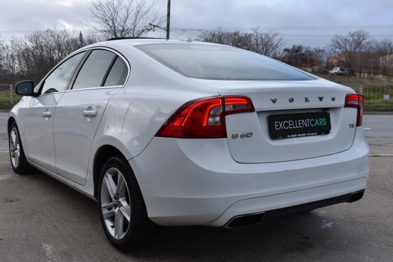 Volvo S60 2.5T* 245h.p* LED* Luxury, снимка 4 - Автомобили и джипове - 48496042