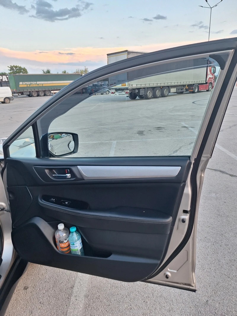Subaru Outback BS 2, 5i СПЕШНО!, снимка 10 - Автомобили и джипове - 52428031