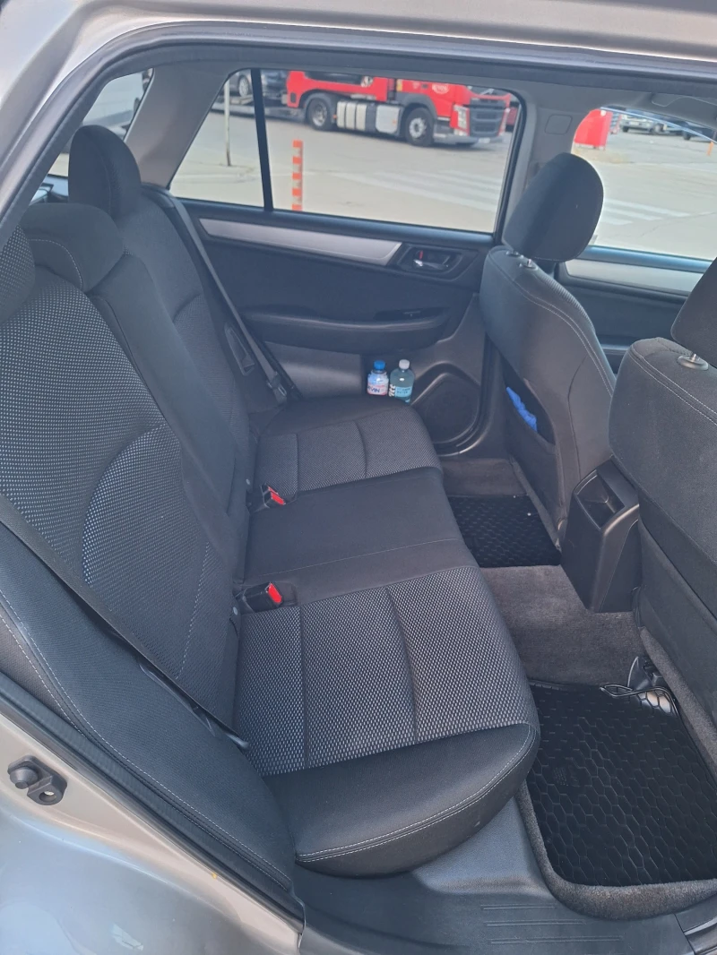 Subaru Outback BS 2, 5i СПЕШНО!, снимка 8 - Автомобили и джипове - 52428031