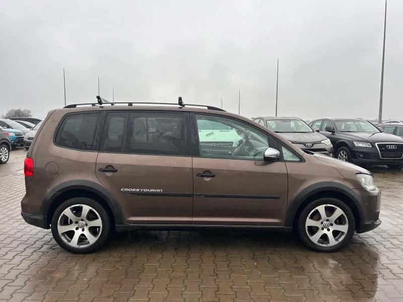VW Touran CROSS 1.6TDI 6+ 1 NAVI/PANORAMA EURO 5, снимка 5 - Автомобили и джипове - 52574238