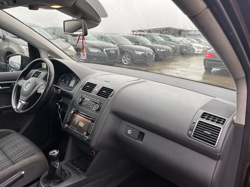 VW Touran CROSS 1.6TDI 6+ 1 NAVI/PANORAMA EURO 5, снимка 12 - Автомобили и джипове - 52574238