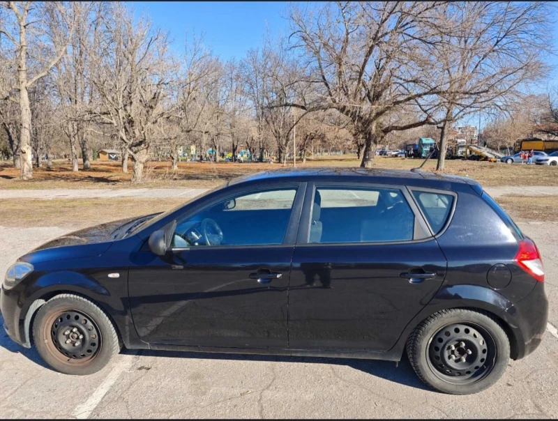 Kia Ceed, снимка 3 - Автомобили и джипове - 52662962