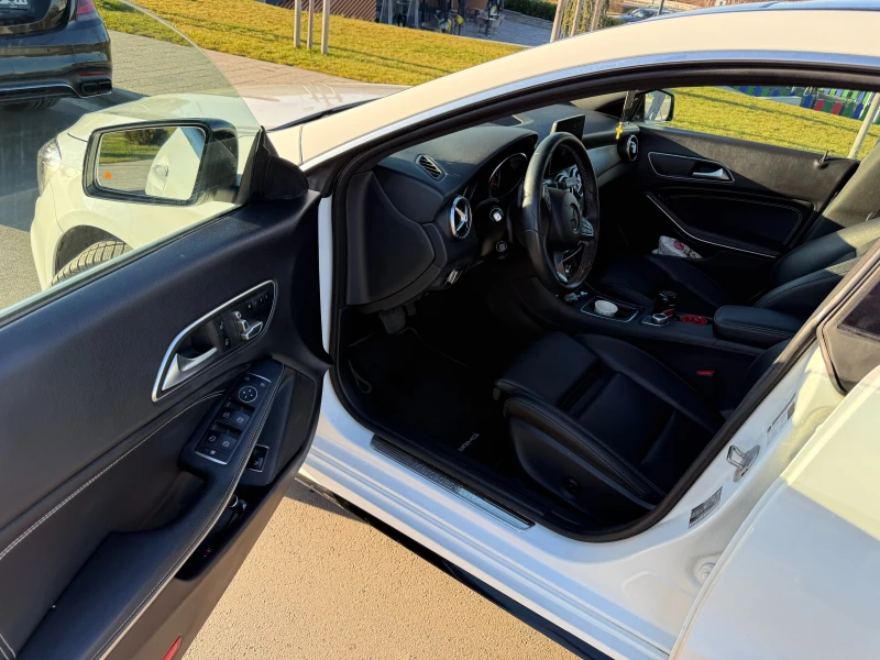 Mercedes-Benz CLA 250 4Х4 АВТОМАТИК ПАНОРАМА СУПЕР ЗАПАЗЕН CARPLAY, снимка 11 - Автомобили и джипове - 52775696