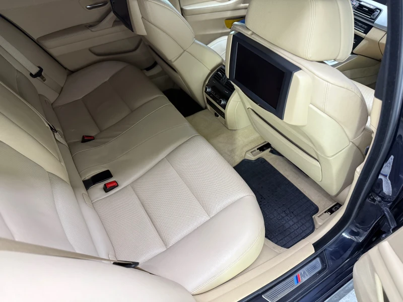BMW 535 BMW 535XD M-PACK/ВАКУУМ/HEAD-UP/DISTRONIC/KEYLESS, снимка 14 - Автомобили и джипове - 53168836