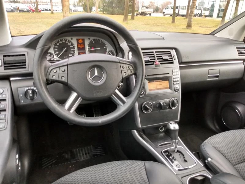 Mercedes-Benz B 180 CDI 109ps AUTOMATIC, снимка 14 - Автомобили и джипове - 31417355