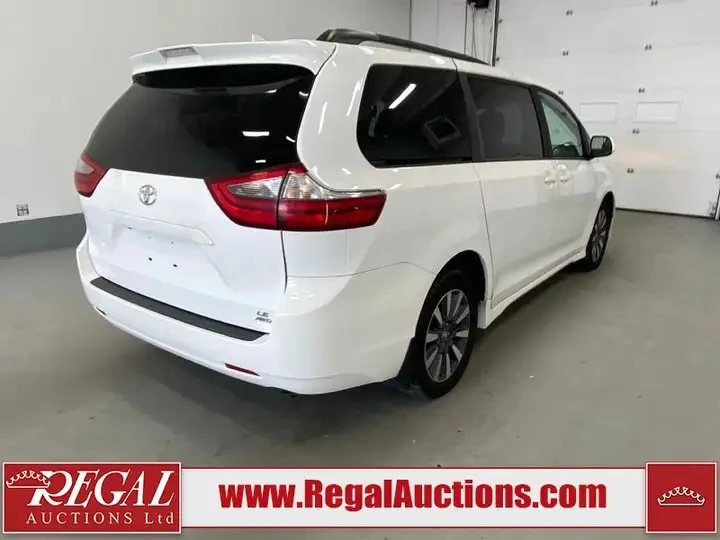 Toyota Sienna Automatic | Mobile.bg � ����������� 3