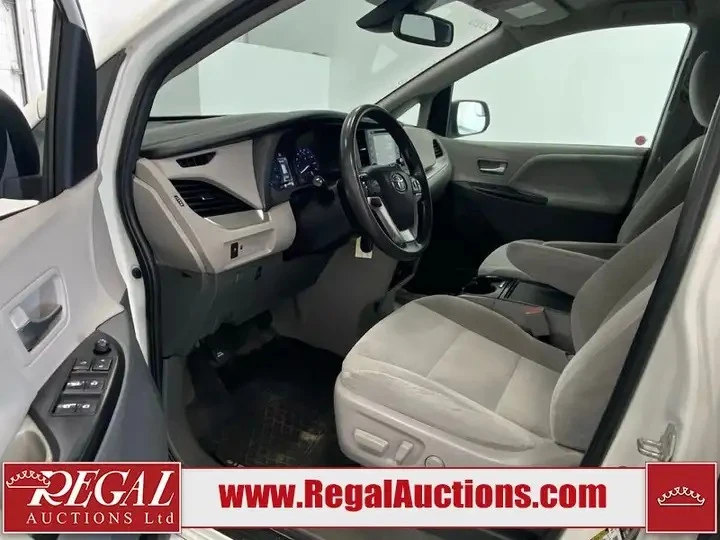 Toyota Sienna Automatic | Mobile.bg � ����������� 5