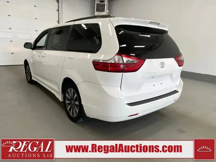 Toyota Sienna Automatic | Mobile.bg � ����������� 4