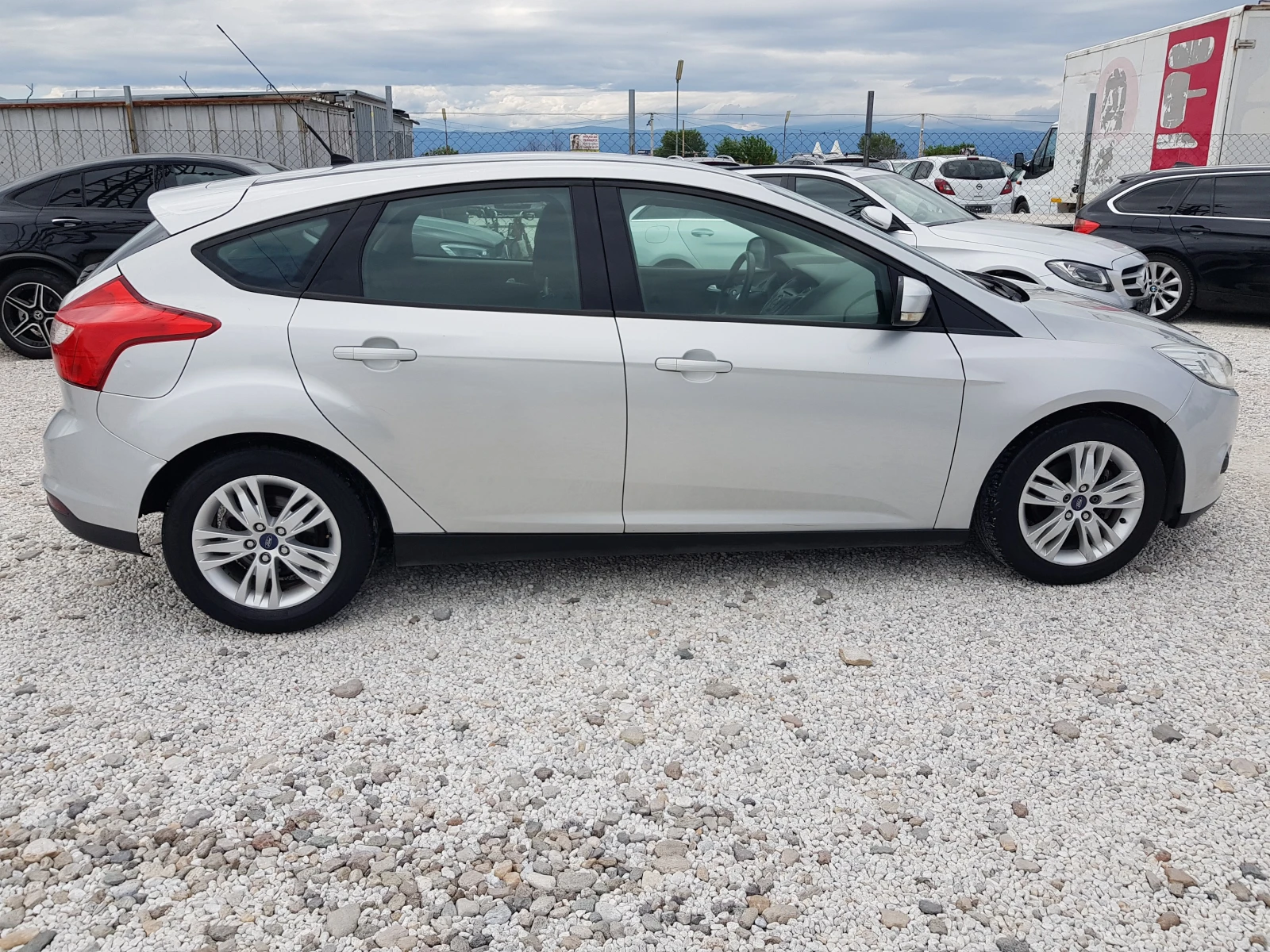 Ford Focus 1.6 - 116 к.с. ЛИЗИНГ - изображение 4