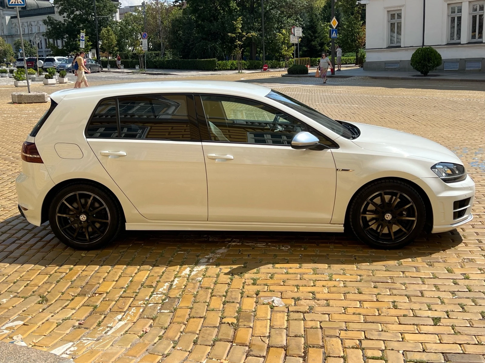 VW Golf 7 R - изображение 4