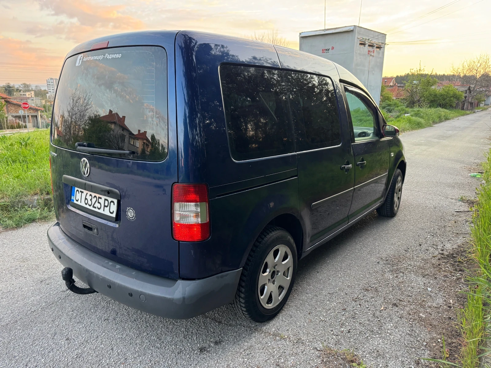 VW Caddy 2.0 sdi  - изображение 2