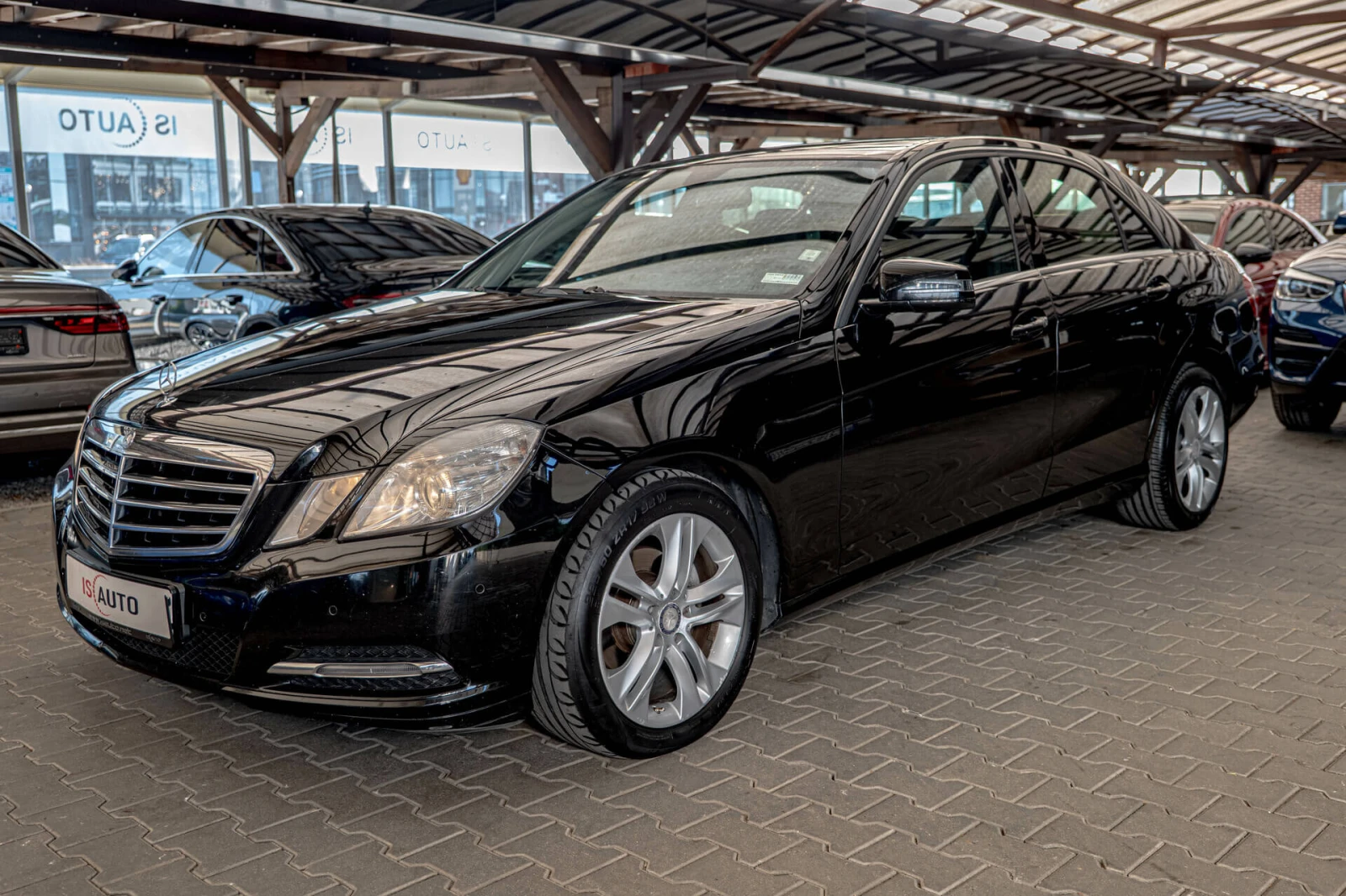Mercedes-Benz E 200 CDI/BlueEfficiency/Амбиент/Collision Prevention As - изображение 3