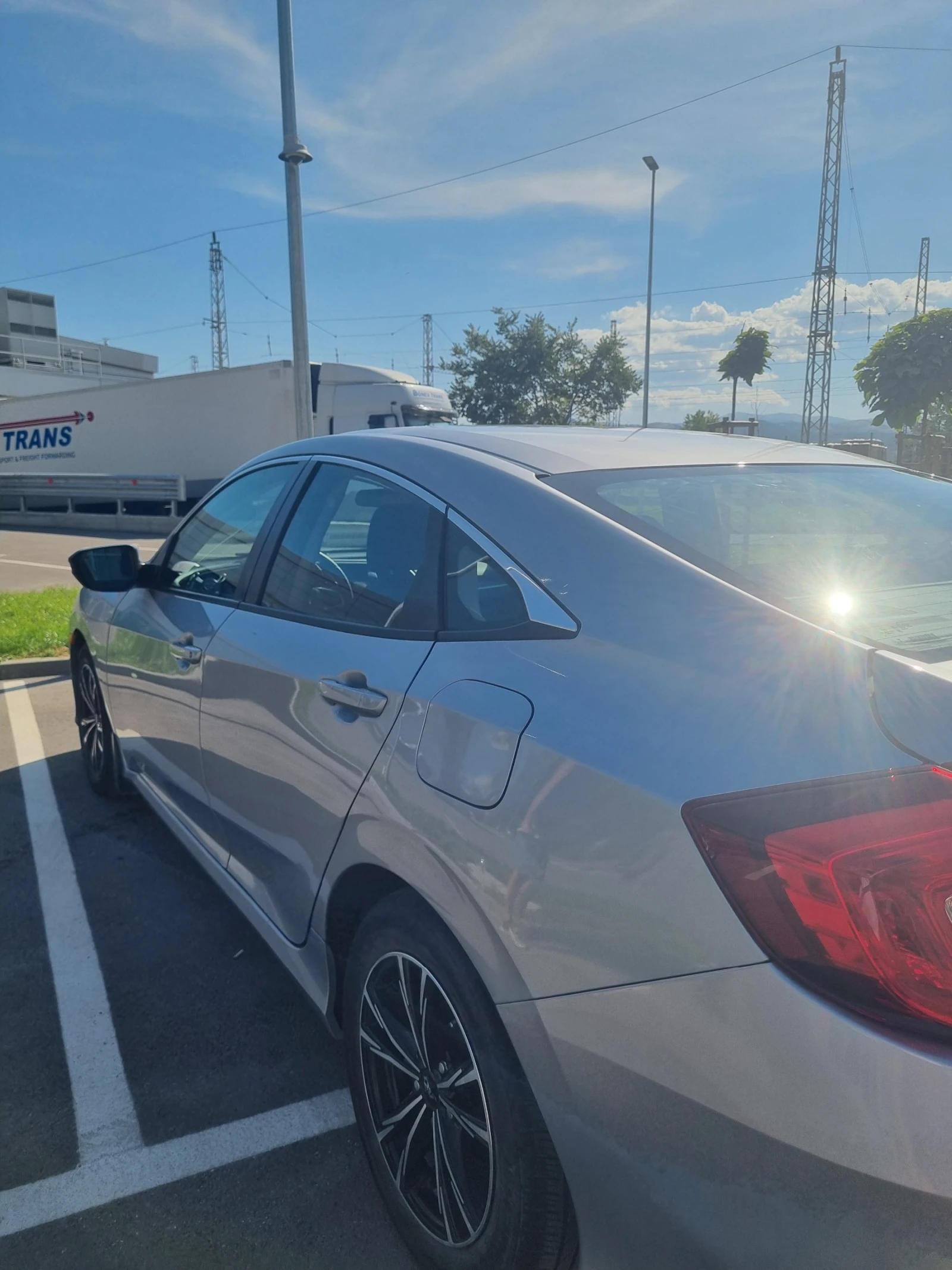 Honda Civic 2.0 - изображение 5