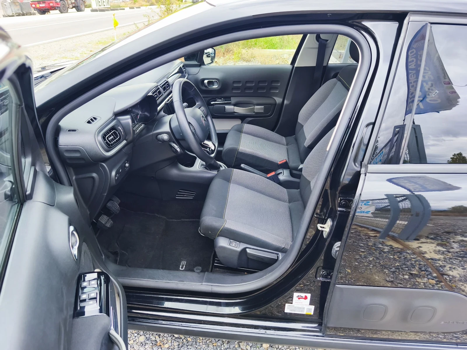 Citroen C3 Panorama  | Mobile.bg — изображение 11