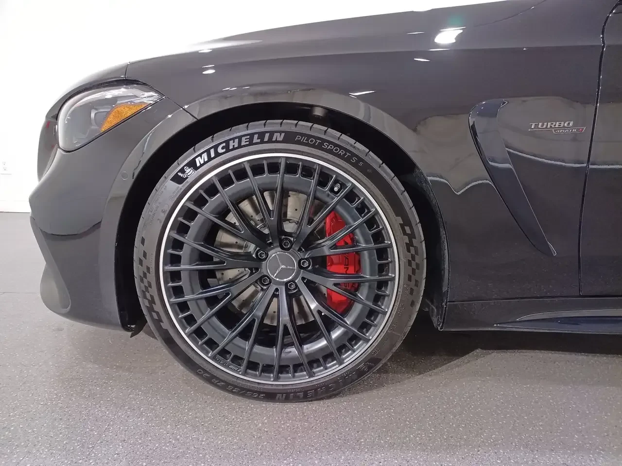 Mercedes-Benz CLE 53 AMG 4MATIC+ * 360 CAM* PANO * AMBIENT * VIRTUAL - изображение 4