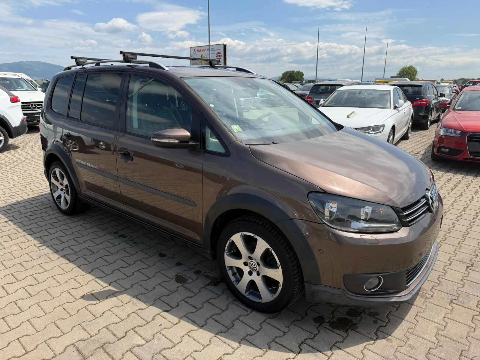 VW Touran CROSS 1.6TDI 6+ 1 NAVI/PANORAMA EURO 5 | Mobile.bg � ����������� 4