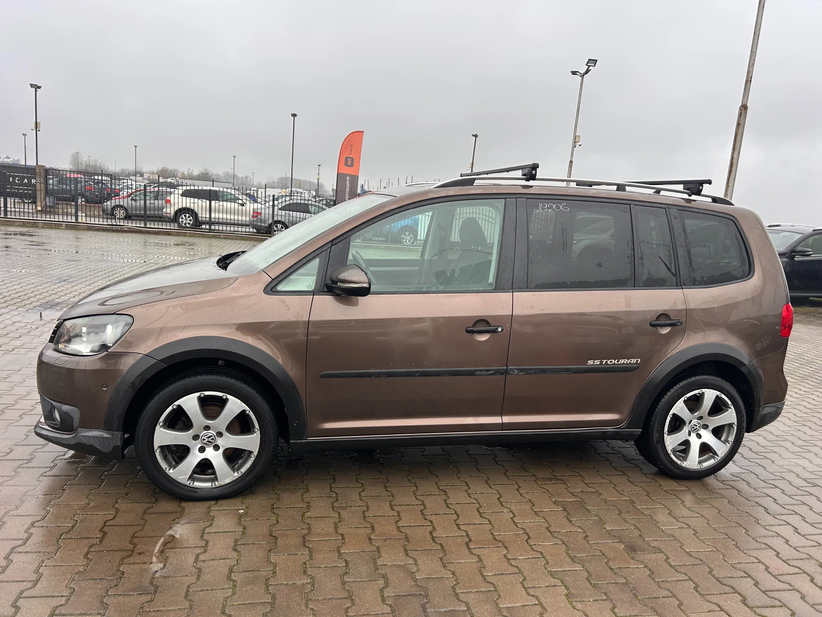 VW Touran CROSS 1.6TDI 6+ 1 NAVI/PANORAMA EURO 5 | Mobile.bg   9
