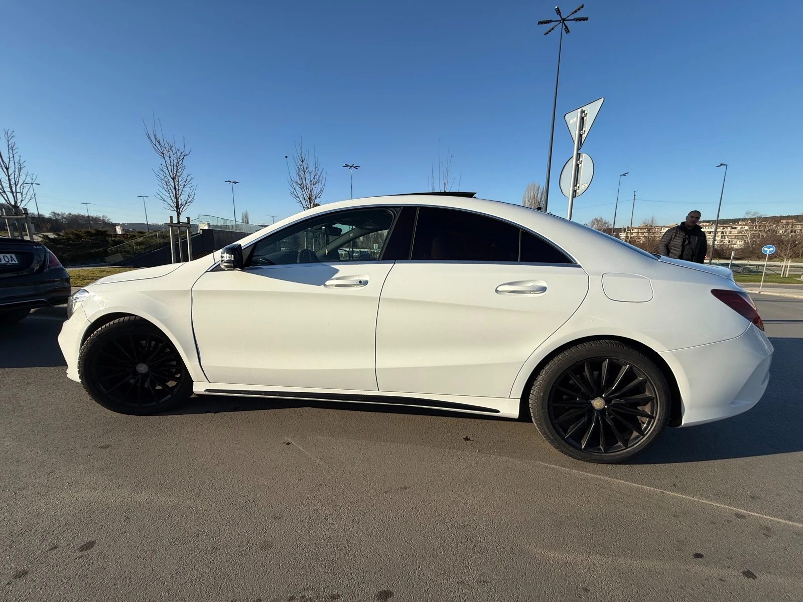 Mercedes-Benz CLA 250 4Х4 АВТОМАТИК ПАНОРАМА СУПЕР ЗАПАЗЕН CARPLAY - изображение 3