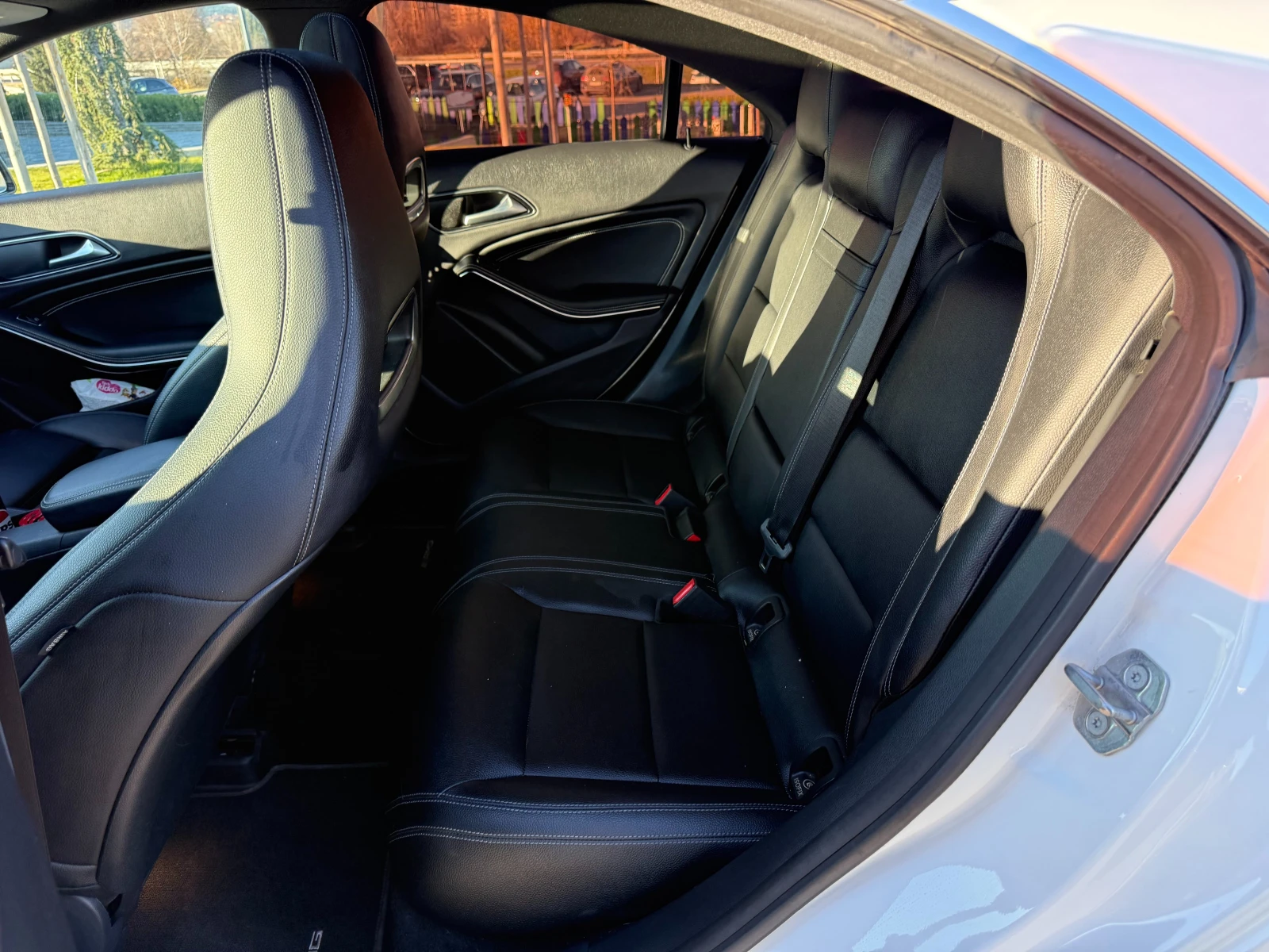 Mercedes-Benz CLA 250 4�4 LED ��������� �������� ����� ������� CARPLAY | Mobile.bg � ����������� 16