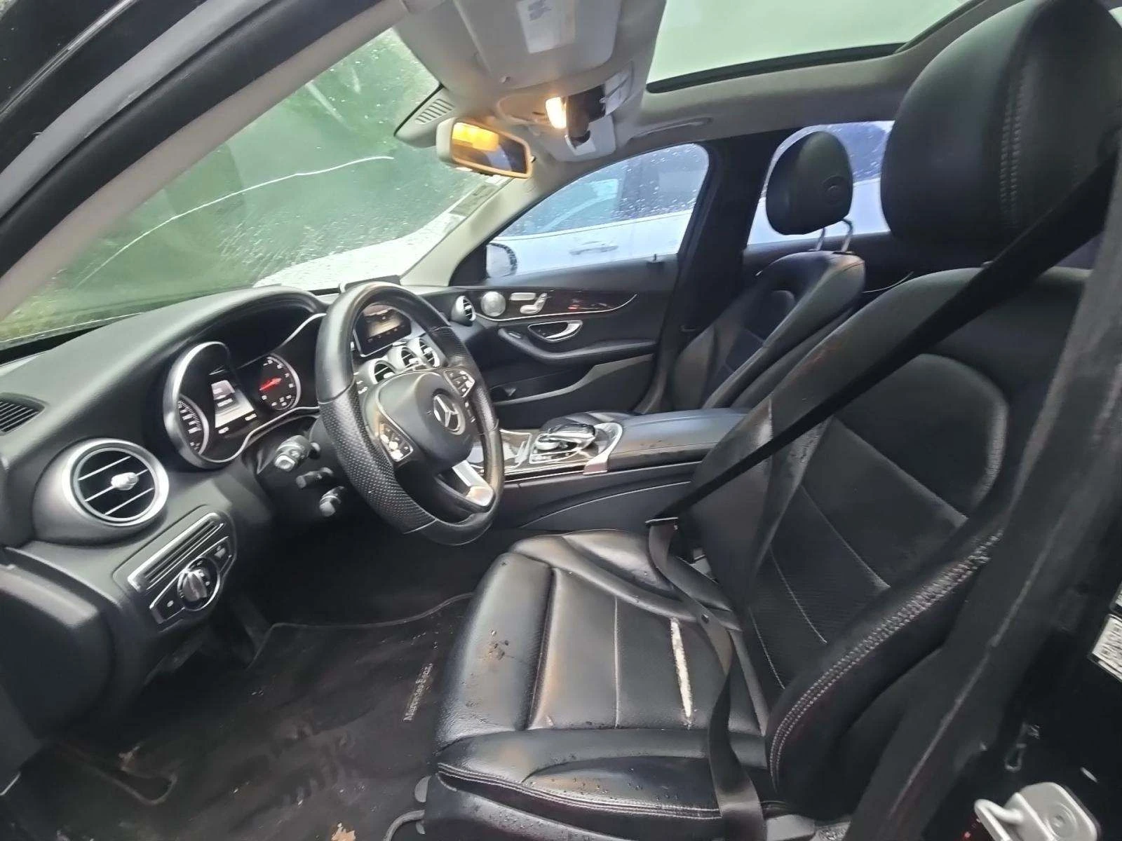 Mercedes-Benz C 300  - изображение 6