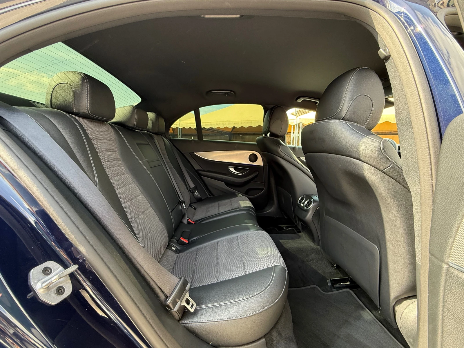 Mercedes-Benz E 220 d 4-MATIC 9G-TRONIC AMG !!!!  ��� ��������� !!!! | Mobile.bg � ����������� 16