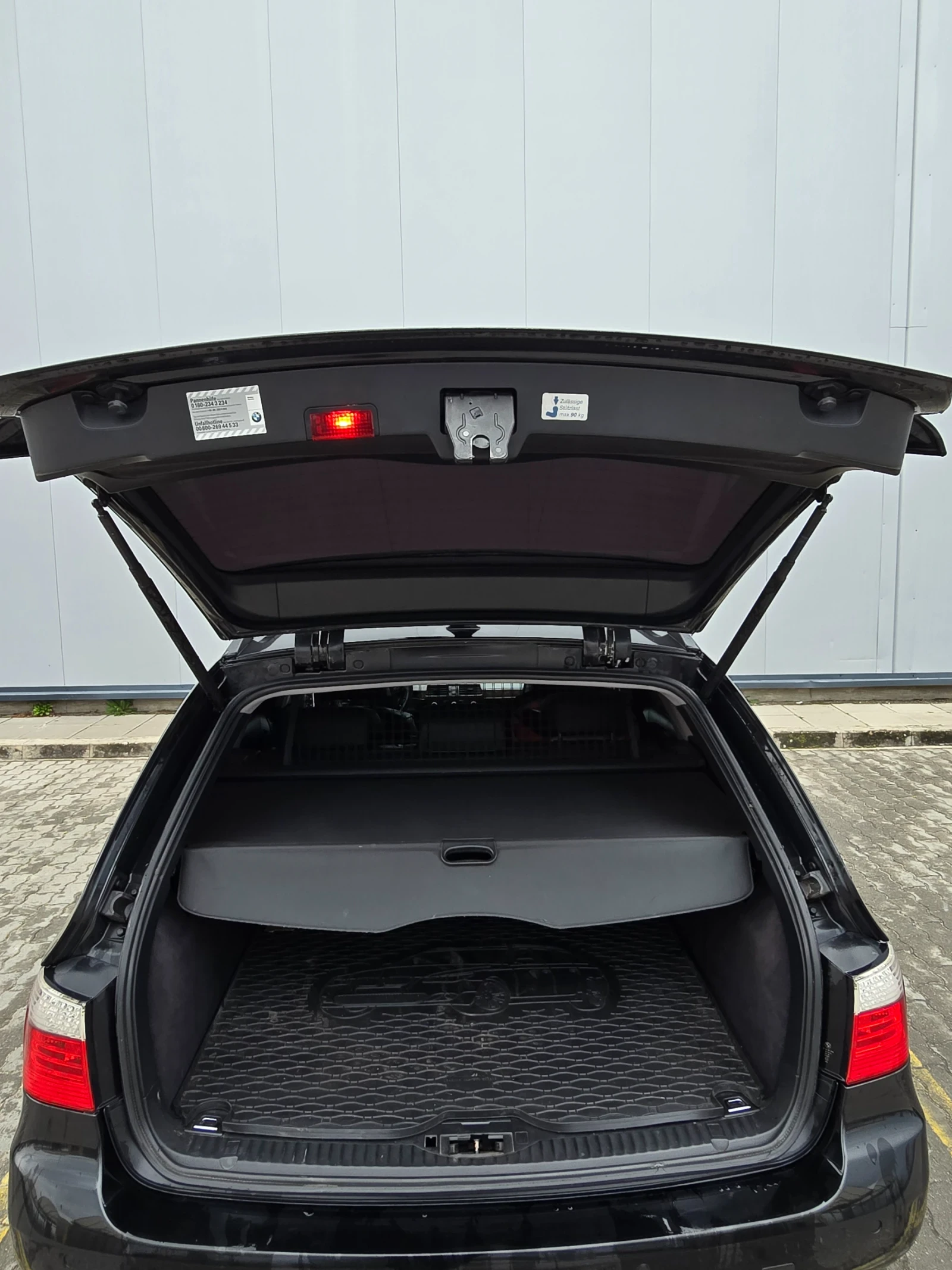 BMW 530 E61 218 к.с., снимка 8 - Автомобили и джипове - 53966401