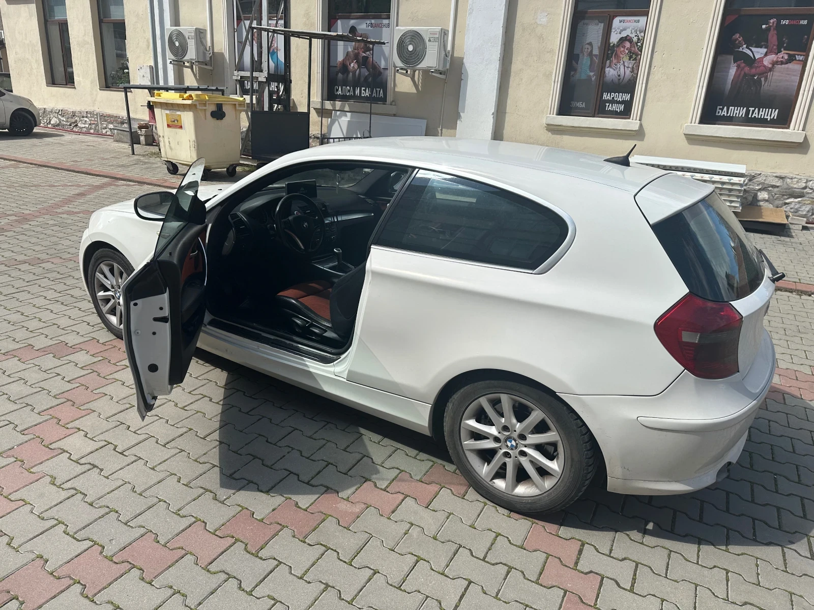 BMW 118, снимка 2 - Автомобили и джипове - 54157619