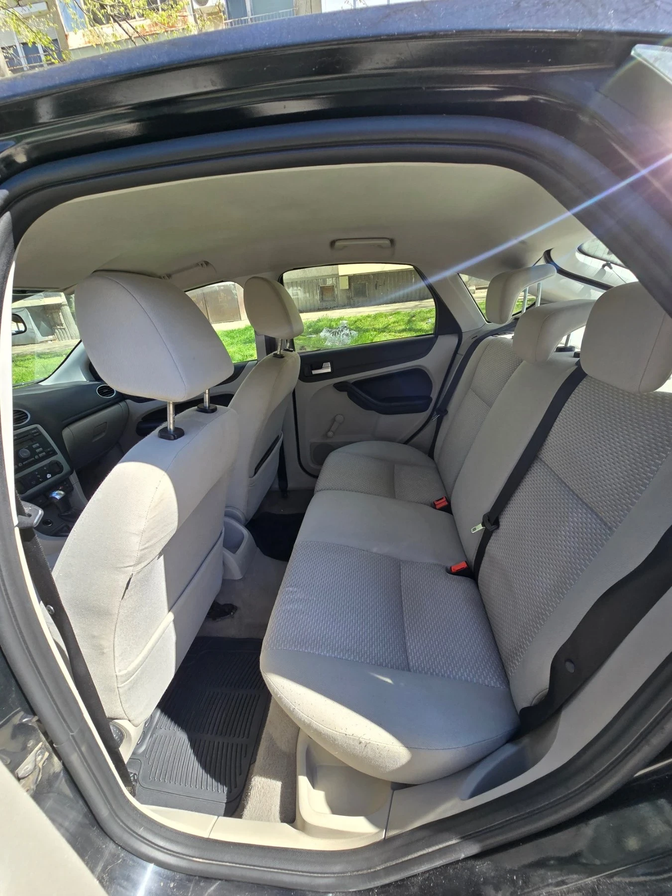 Ford Focus 1.8 TDCI, снимка 16 - Автомобили и джипове - 54173504