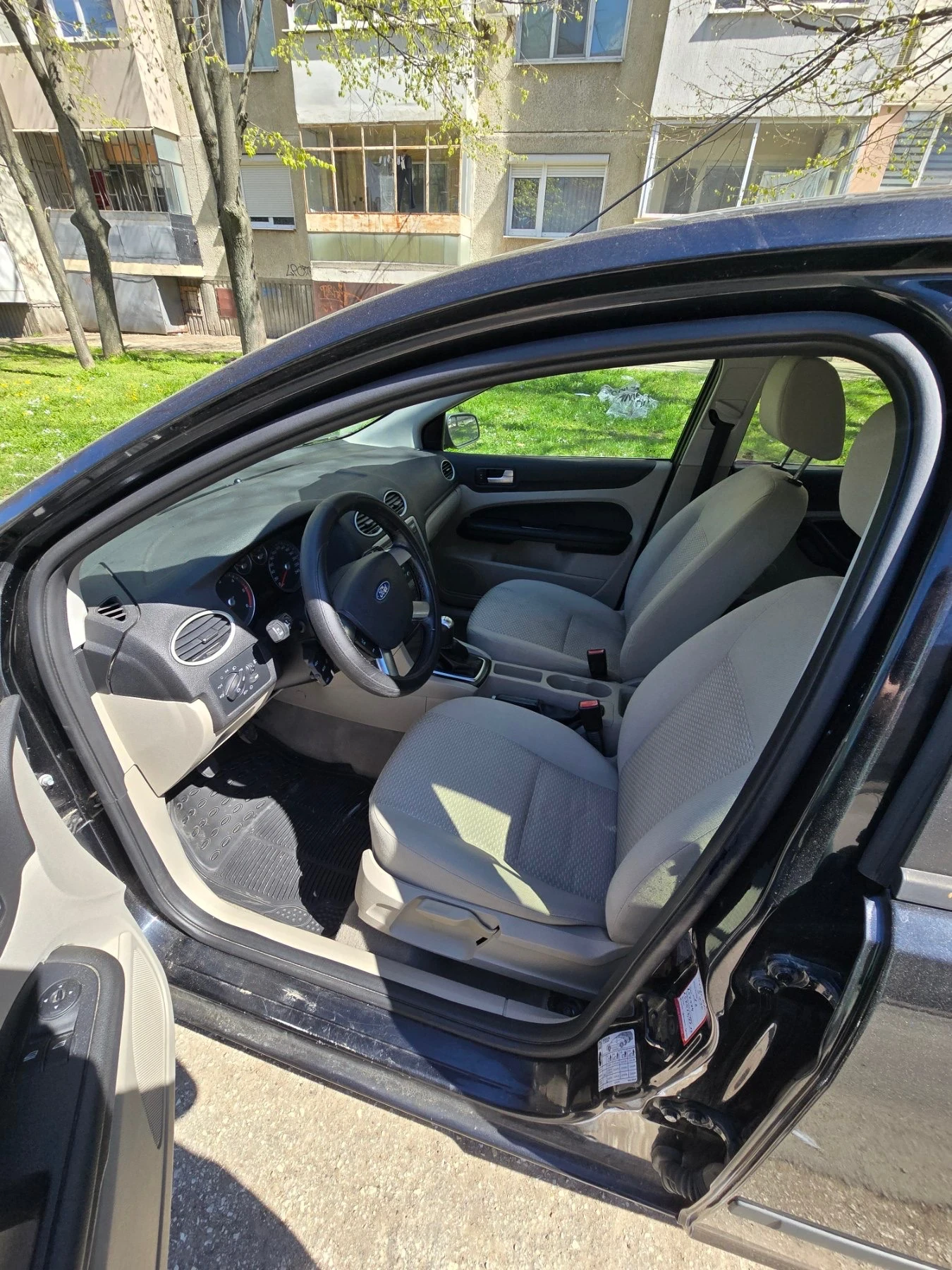 Ford Focus 1.8 TDCI, снимка 5 - Автомобили и джипове - 54173504