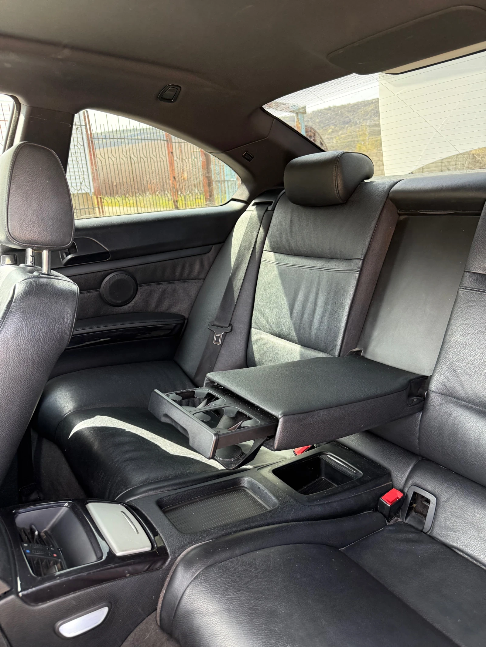 BMW 325 E92, снимка 10 - Автомобили и джипове - 54206607