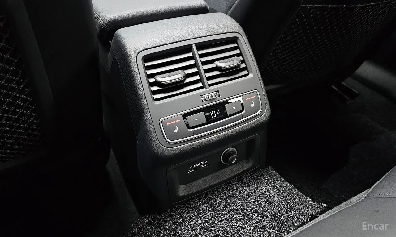 Audi A4 40 TFSI Premium (B9), снимка 17 - Автомобили и джипове - 54616664