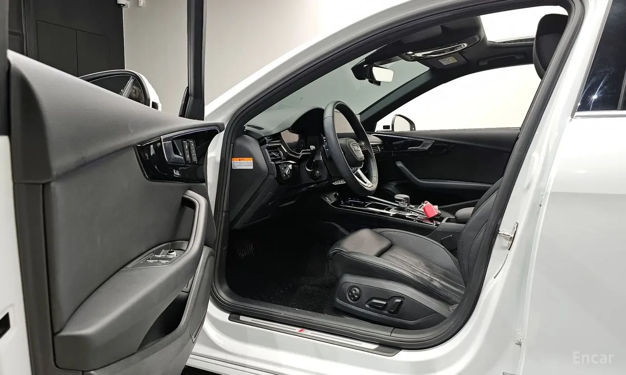 Audi A4 40 TFSI Premium (B9), снимка 10 - Автомобили и джипове - 54616664